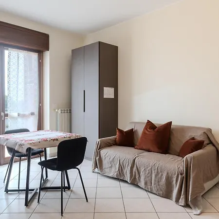 Apartment Turin Airport B